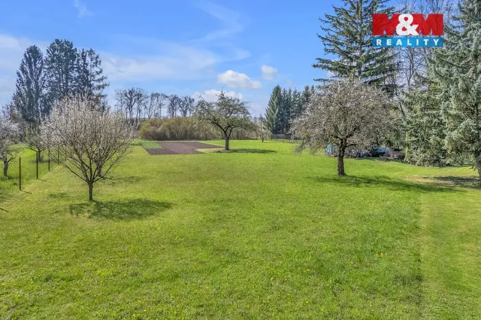 Prodej pozemku, Hrochův Týnec - Blížňovice, 2680 m2