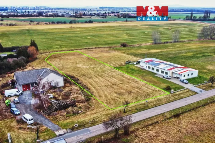 Prodej komerčního pozemku, Horka I, 3923 m2