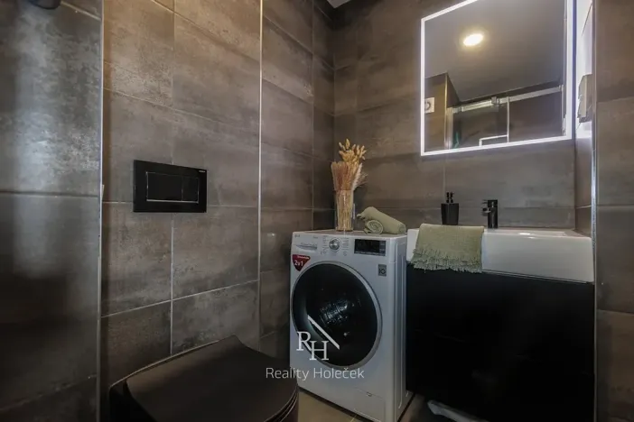 Prodej bytu 2+1, Kladno, Havanská, 51 m2