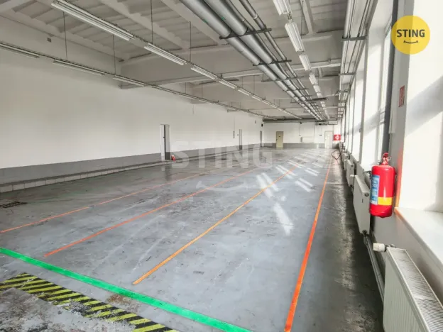 Pronájem skladu, Ostrava, Paskovská, 600 m2