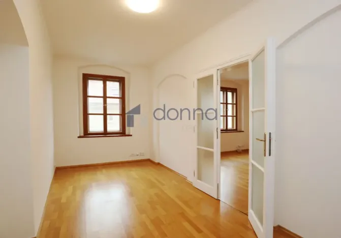 Pronájem bytu 4+1, Praha, Úvoz, 92 m2