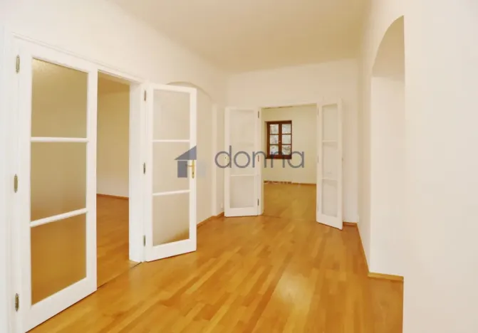 Pronájem bytu 4+1, Praha, Úvoz, 92 m2