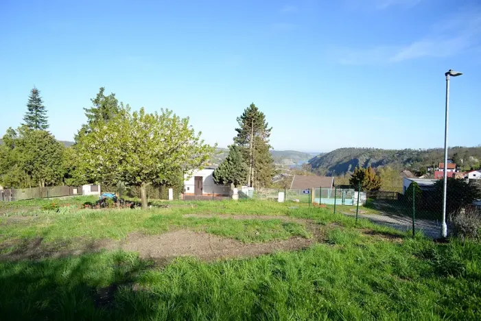 Prodej pozemku pro bydlení, Větrušice, Úzká, 810 m2