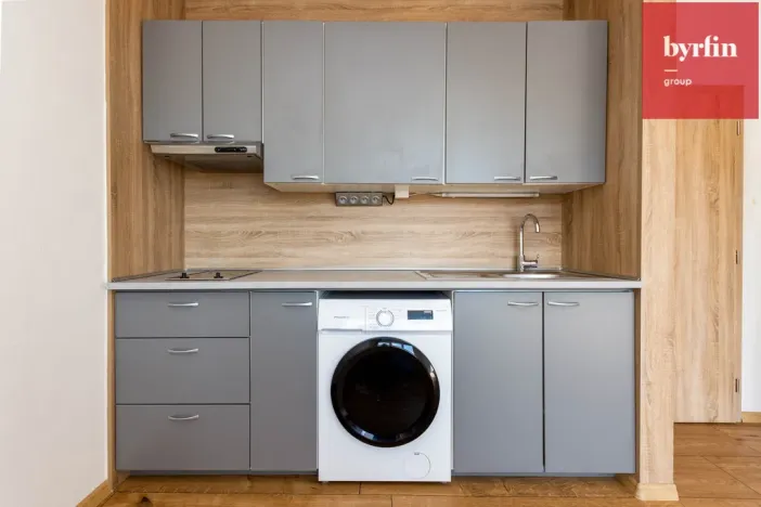 Prodej bytu 1+kk, Opava, Na Pastvisku, 25 m2