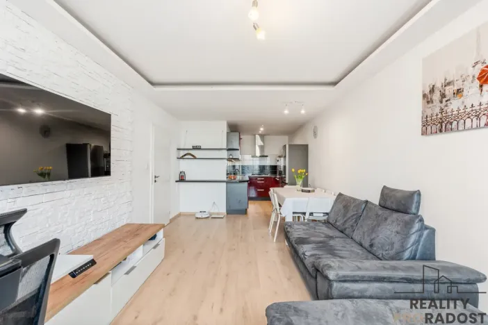 Pronájem bytu 3+kk, Praha - Letňany, Malkovského, 69 m2