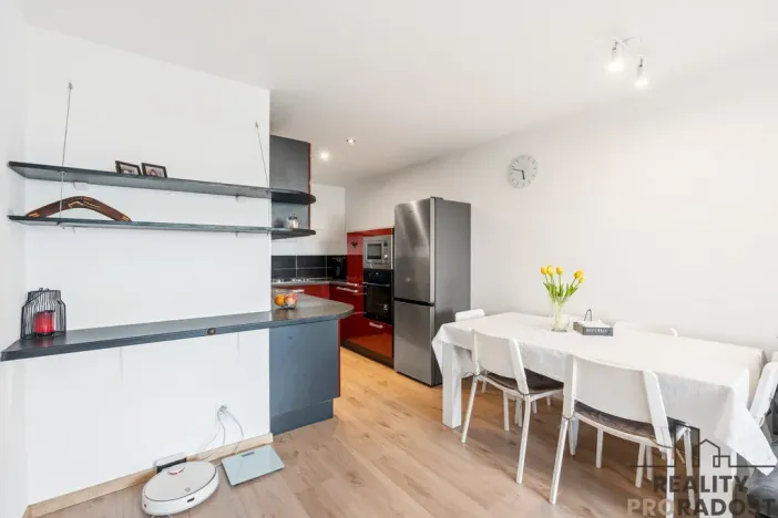 Pronájem bytu 3+kk, Praha - Letňany, Malkovského, 69 m2