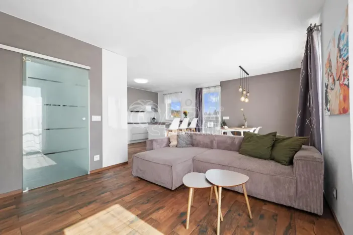 Prodej rodinného domu, Štěkeň, Slatinská, 227 m2