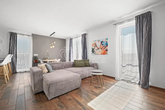 Prodej rodinného domu, Štěkeň, Slatinská, 227 m2