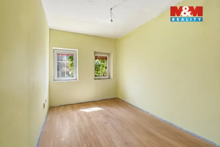 Prodej rodinného domu, Mikulášovice, 180 m2