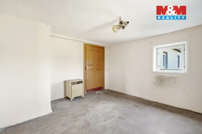 Prodej rodinného domu, Mikulášovice, 180 m2