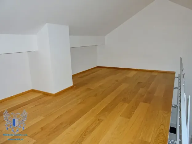 Pronájem bytu 1+kk, Praha - Vršovice, Bartoškova, 35 m2