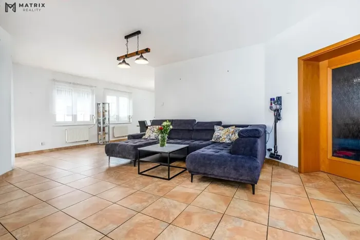 Prodej rodinného domu, Praha - Písnice, V zákopech, 294 m2