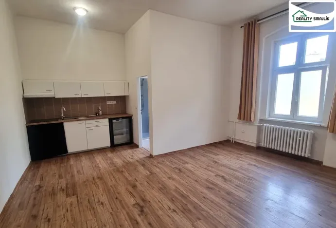 Pronájem kanceláře, Cheb, Svobody, 28 m2