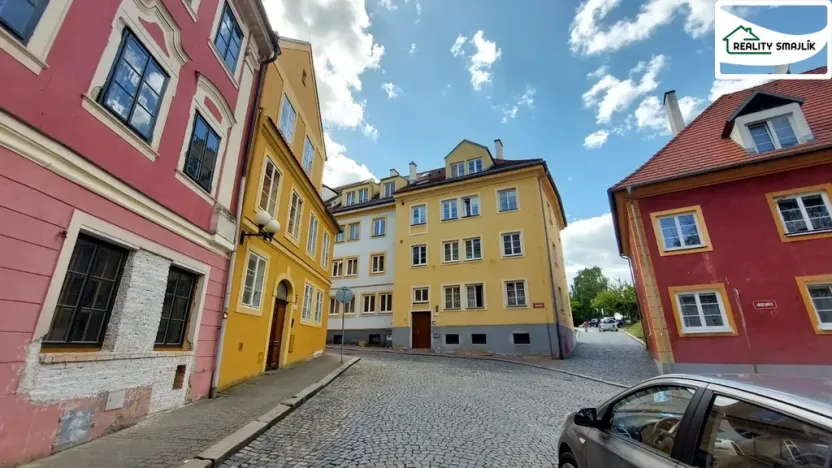 Pronájem bytu 1+kk, Cheb, Růžová, 25 m2