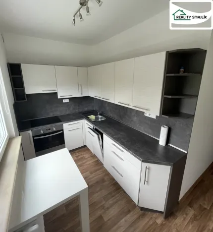 Pronájem bytu 2+1, Cheb, 17. listopadu, 49 m2