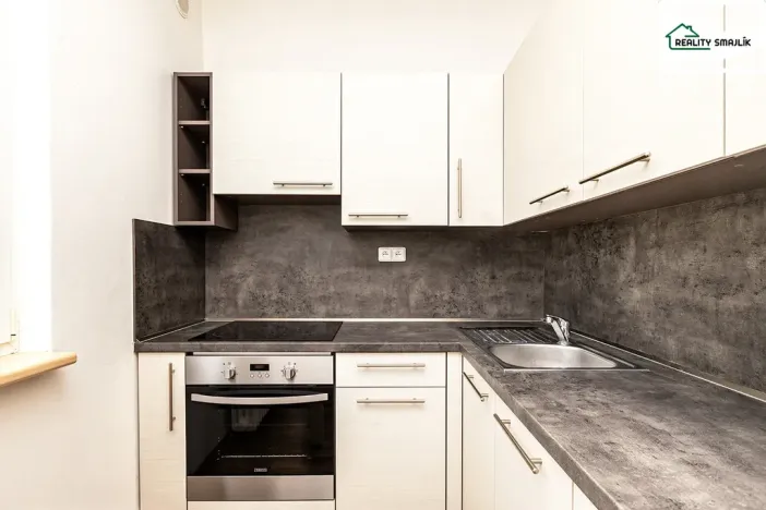 Prodej bytu 2+1, Cheb, 17. listopadu, 49 m2