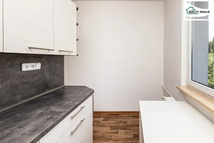 Prodej bytu 2+1, Cheb, 17. listopadu, 49 m2