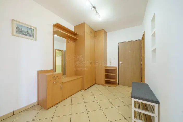 Pronájem bytu 2+1, Ostrov, Jungmannova, 61 m2