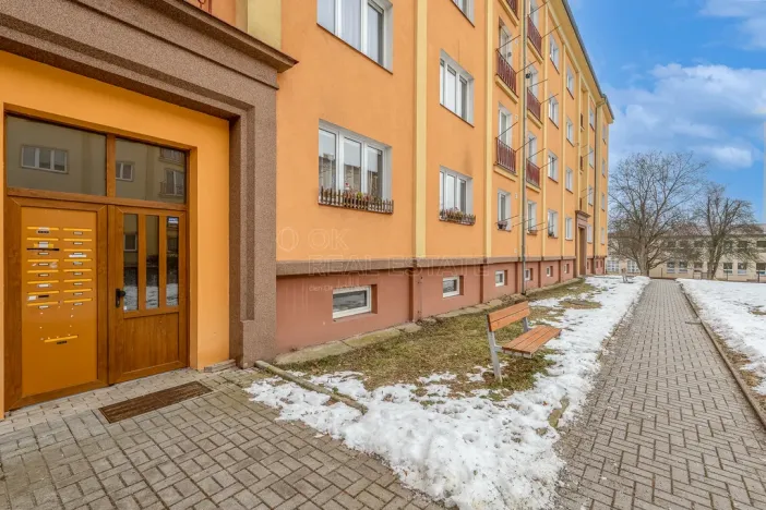 Pronájem bytu 2+1, Ostrov, Lidická, 54 m2