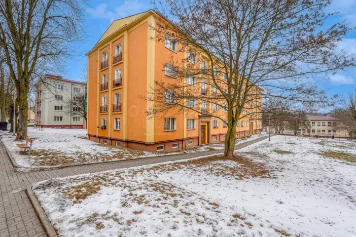 Pronájem bytu 2+1, Ostrov, Lidická, 54 m2