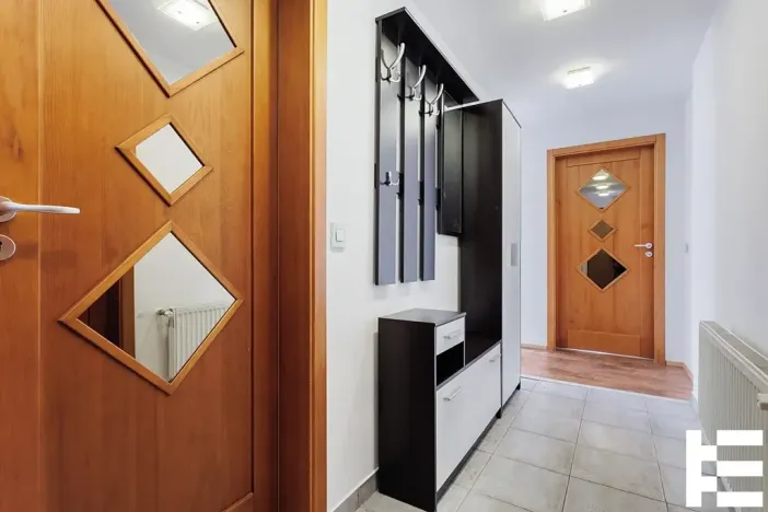 Prodej bytu 3+kk, Nehvizdy, Horoušanská, 62 m2