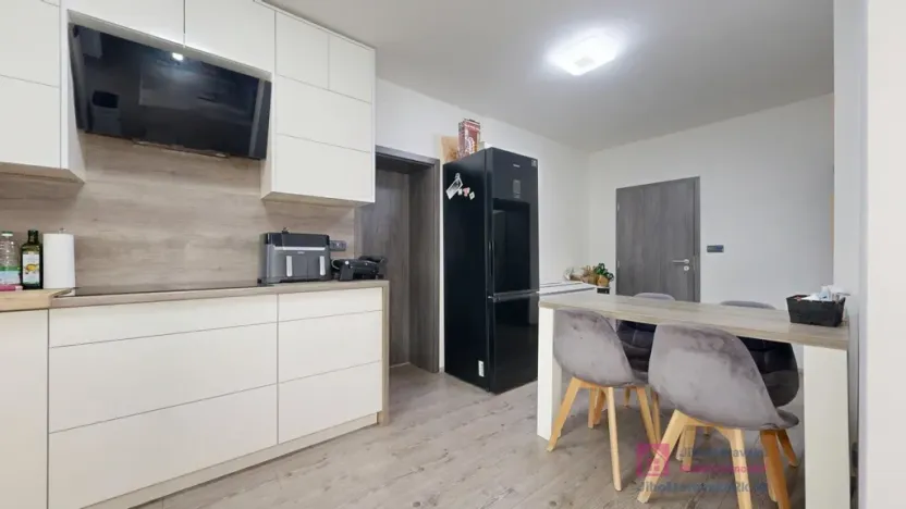 Pronájem bytu 2+1, Břeclav, Mládežnická, 84 m2