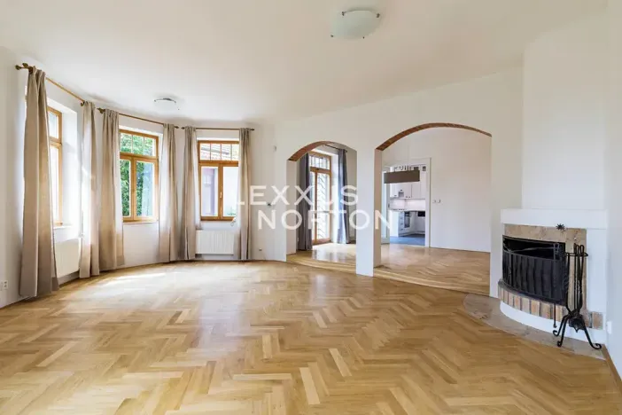Pronájem rodinného domu, Praha - Nebušice, Malý dvůr, 250 m2