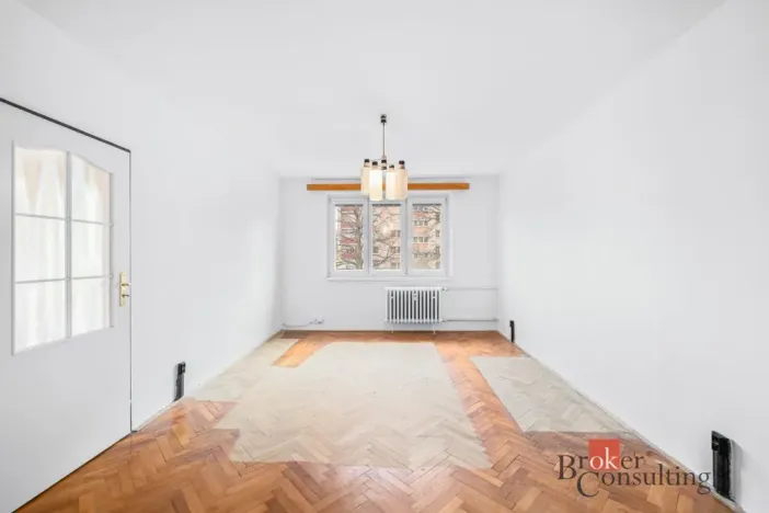 Prodej bytu 2+1, Plzeň - Východní Předměstí, náměstí Generála Píky, 52 m2