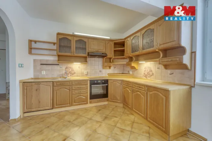 Prodej bytu 3+1, Město Touškov, Partyzánská, 81 m2