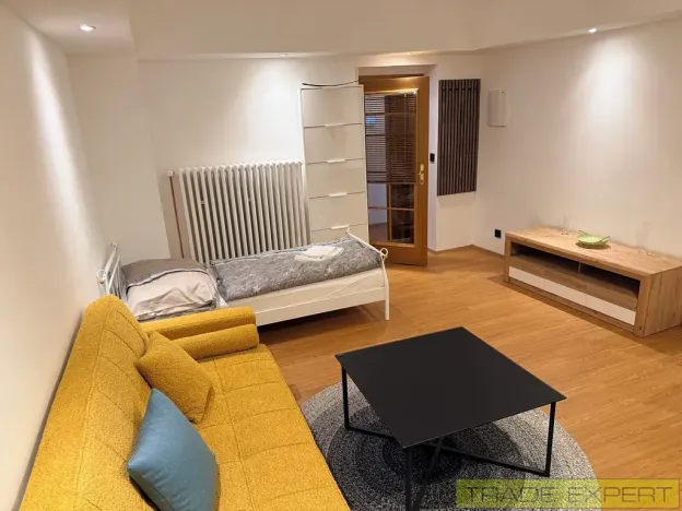 Pronájem bytu 2+kk, Praha - Braník, Mezivrší, 59 m2