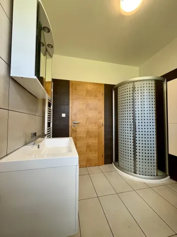 Pronájem bytu 2+kk, Ostrava - Heřmanice, Koněvova, 72 m2