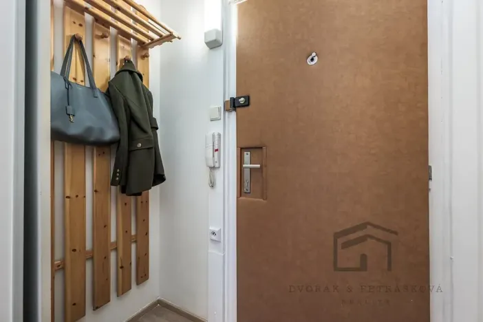 Pronájem bytu 2+kk, Praha - Kunratice, Jana Růžičky, 45 m2