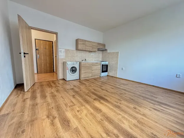 Pronájem bytu 2+kk, Děčín, Čsl. partyzánů, 41 m2
