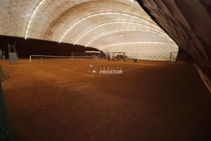 Prodej komerční nemovitosti, Rudná, Hořelické náměstí, 500 m2