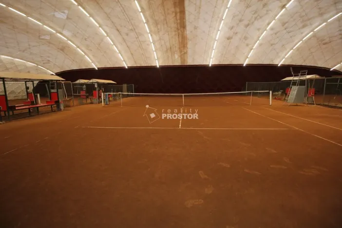 Prodej komerční nemovitosti, Rudná, Hořelické náměstí, 500 m2