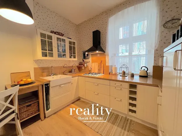 Pronájem bytu 2+kk, Znojmo, Na Kopečku, 79 m2