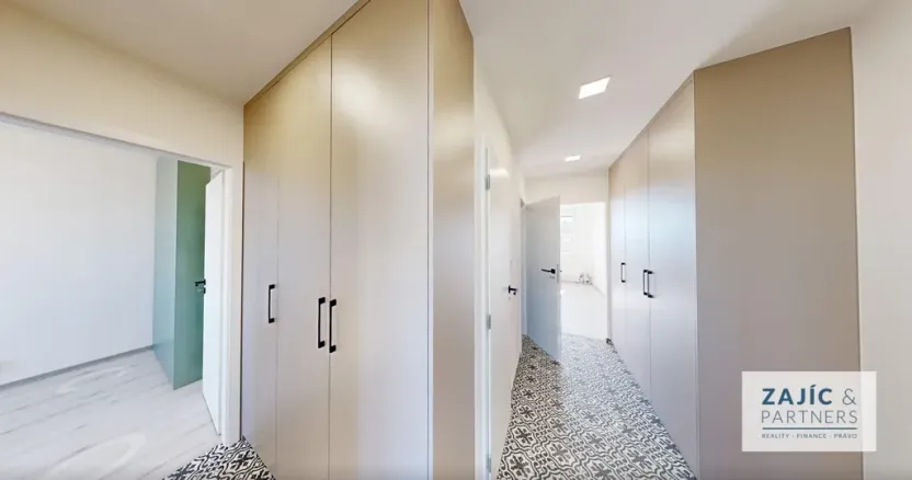 Prodej bytu 3+kk, Praha, Novodvorská, 68 m2