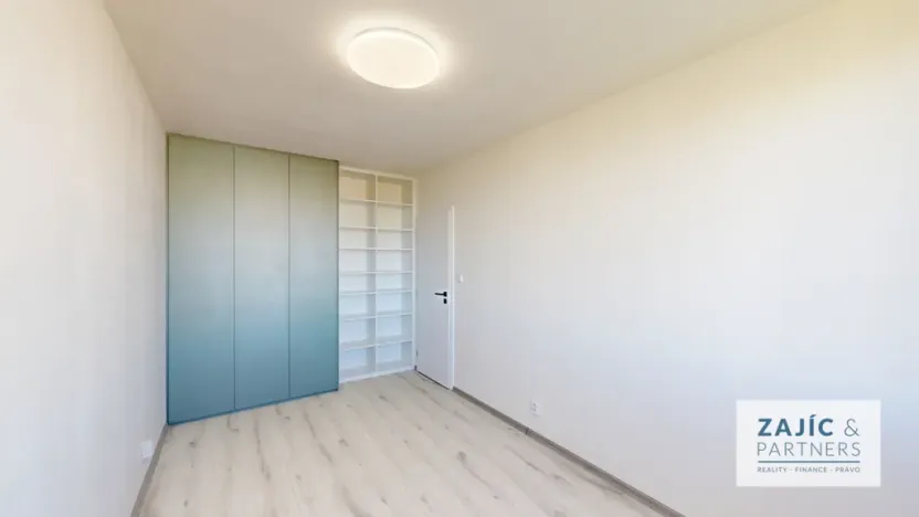 Prodej bytu 3+kk, Praha, Novodvorská, 68 m2