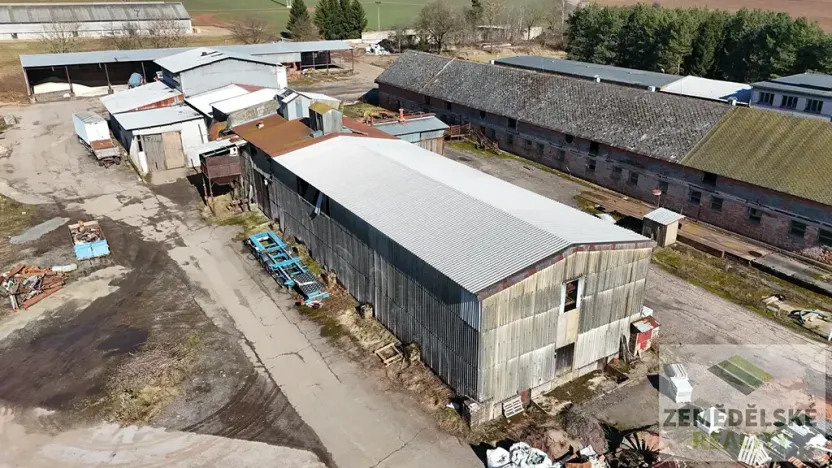 Prodej zemědělského objektu, Třebihošť, 1070 m2