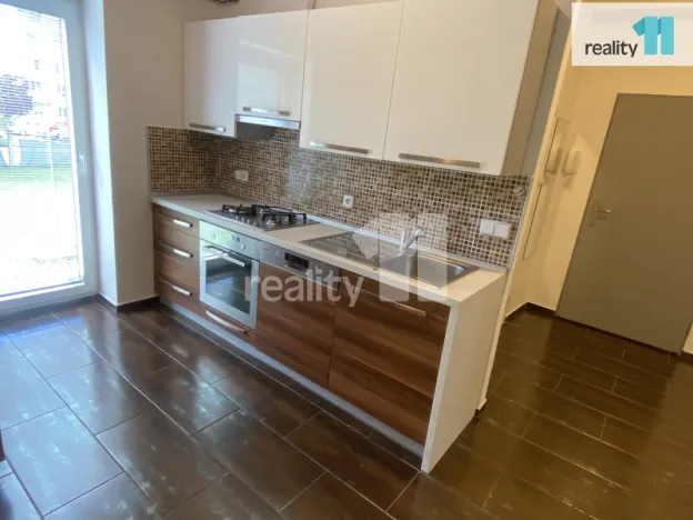 Pronájem bytu 1+1, Dobřany, Palackého, 35 m2