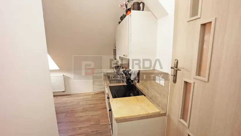 Pronájem bytu 2+kk, Neratovice, 60 m2