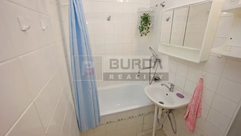 Pronájem bytu 2+kk, Neratovice, 43 m2