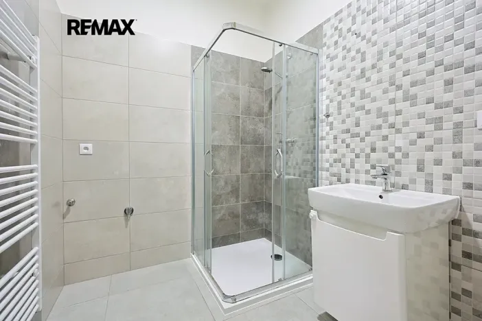 Pronájem bytu 2+1, Plzeň, Koterovská, 82 m2