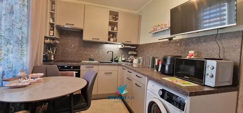 Prodej bytu 2+1, Teplice, Libušina, 58 m2