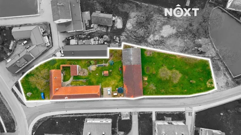 Prodej rodinného domu, Chrášťany, 560 m2