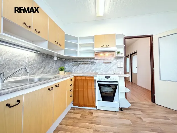 Prodej bytu 3+1, Polička, Sídliště Hegerova, 70 m2