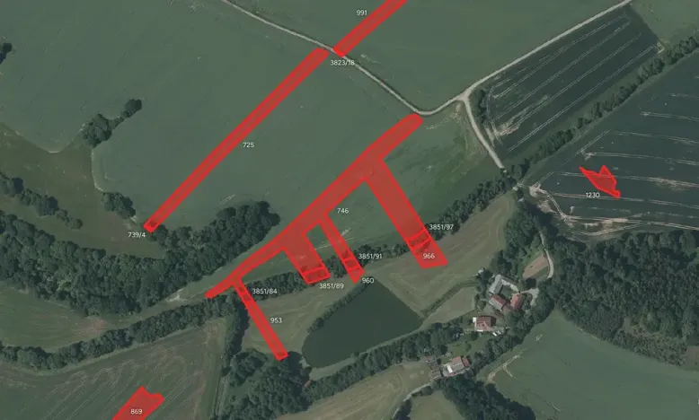 Prodej pole, Brloh, 126772 m2