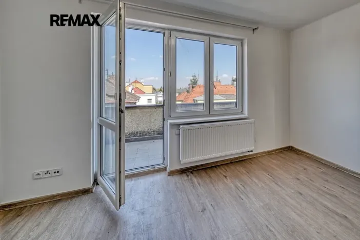 Pronájem bytu 1+1, Poděbrady, Puškinova, 43 m2