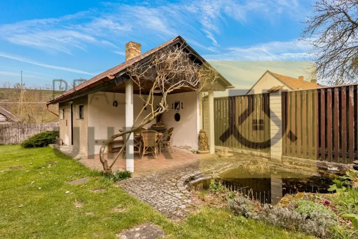 Prodej rodinného domu, Lhotka, 184 m2