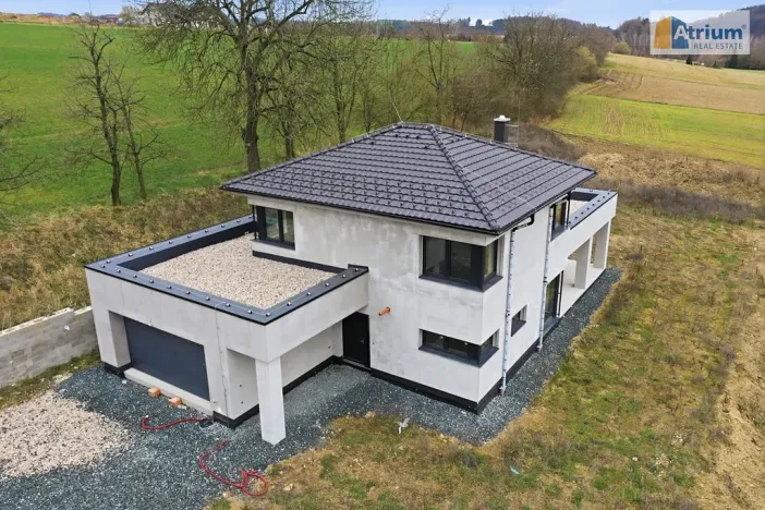 Prodej rodinného domu, Kácov, 194 m2